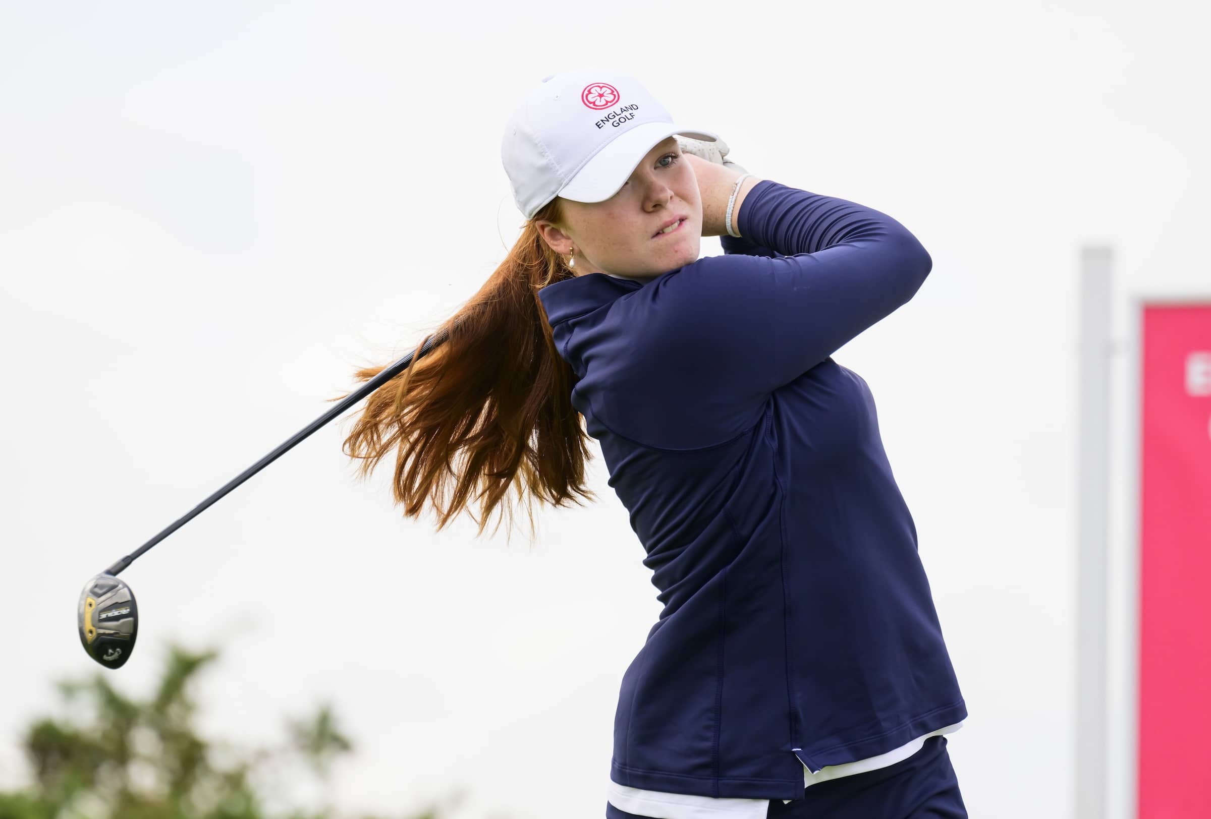 Annabel Peaford in action england golf