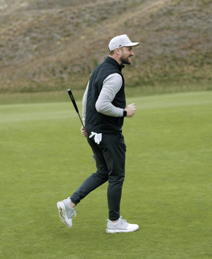 Golfer wearing TRUE Linkswear shoes