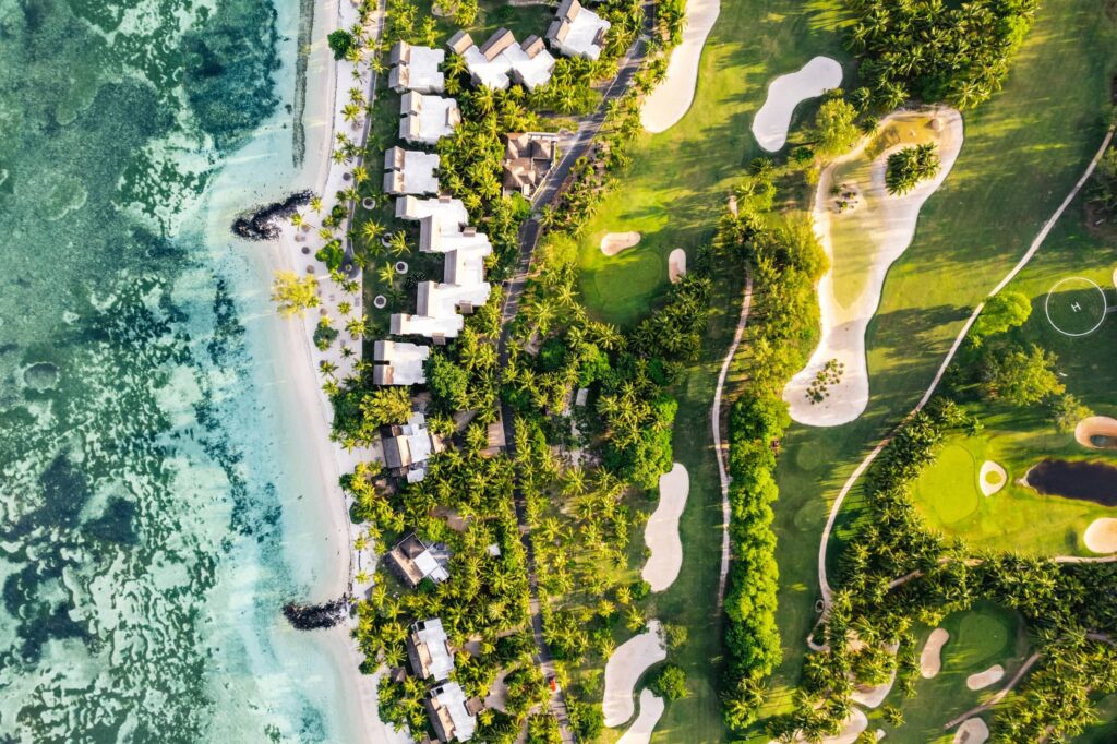 Paradis-Beachcomber-Golf-Course-aerial-view