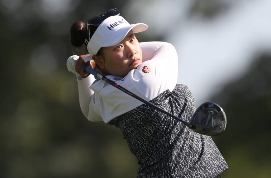 Chanettee Wannasaen Surges to Lead at Dana Open