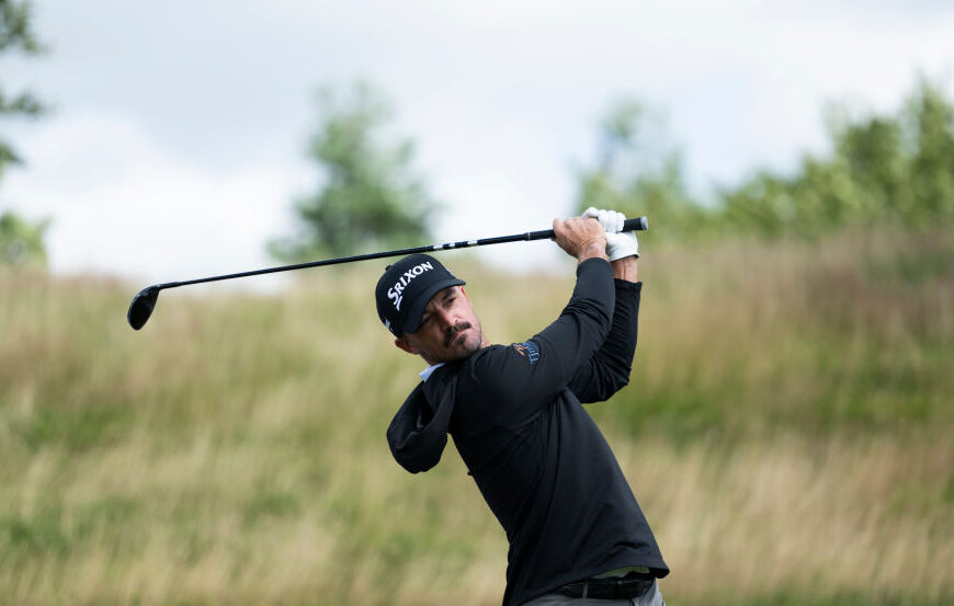 Robinson-Thompson Goes Low To Surge Ahead In Aberdeen