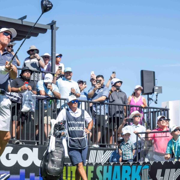 Phil Mickelson, HyFlyers Pull Off Major Upset at…