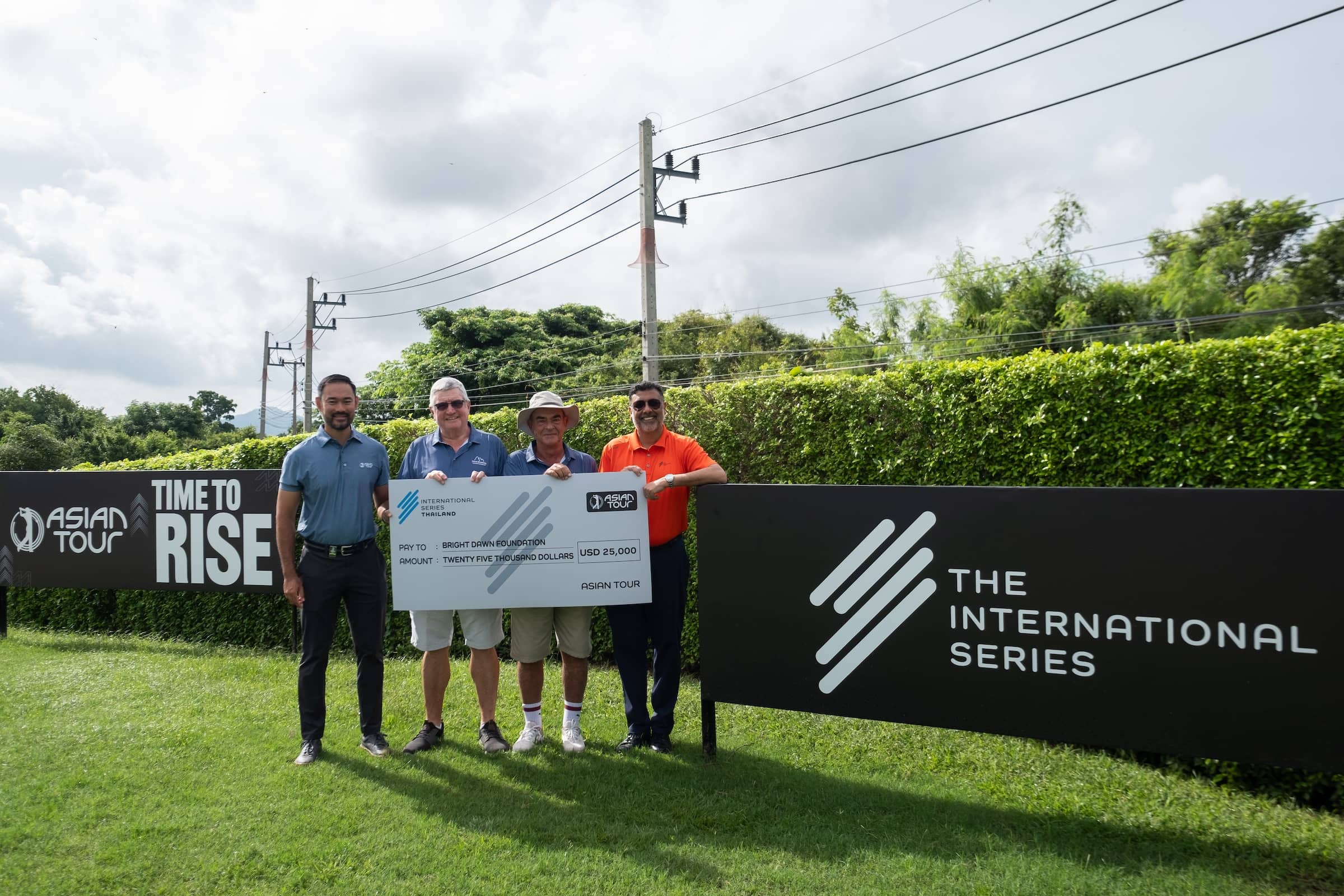 L-R Cho Minn Thant, Commissioner & CEO of Asian Tour, Donald Nimmo CEO of the Bright Dawn Foundation, Mike Staples, Deputy President of the Bright Dawn Foundation and Rahul Singh, Head of The International Series all pictured with the Bright Dawn Foundation cheque in Thailand.