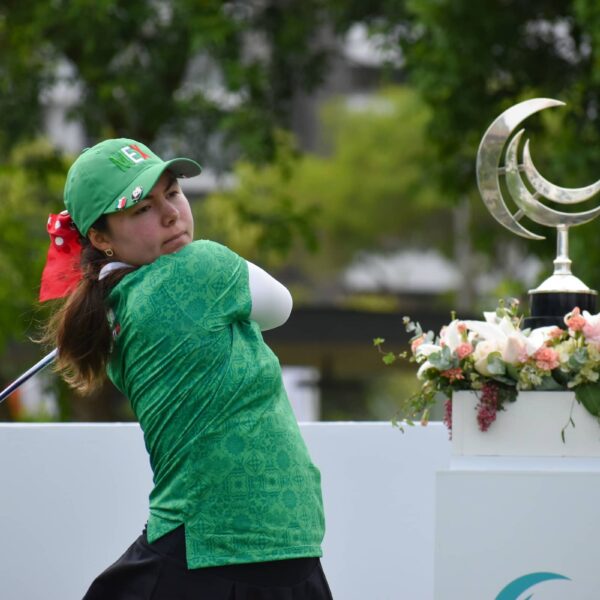 Mexico’s Clarisa Temelo leads the Women’s Amateur Latin America championship at Lima Golf Club in Peru after an impressive six-under-par 65 in round one.