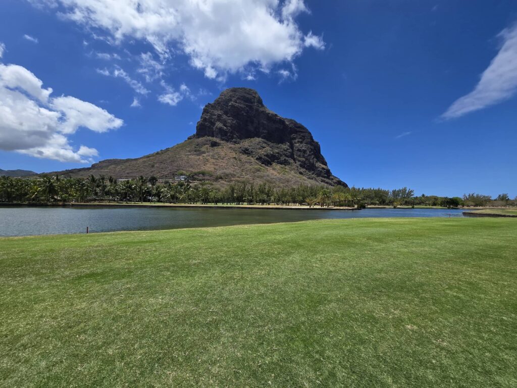 Paradis Beachcomber Golf Course