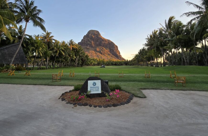 Paradis Beachcomber Golf Course