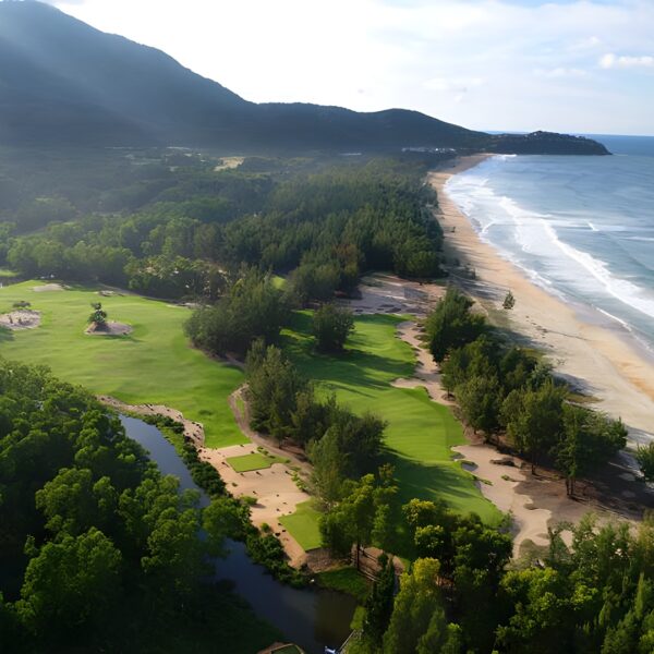 The Sir Nick Faldo Signature Design at Laguna Golf Lang Co has resonated with Taiheiyo Club members, making it a top choice for golfing enthusiasts from Japan