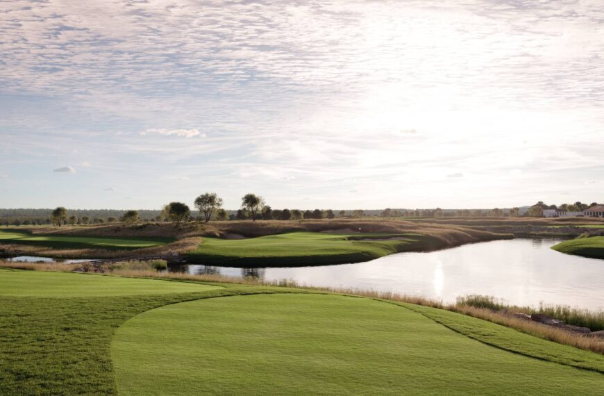 The signature 18-hole championship course will be joined by a new luxury clubhouse and private reception