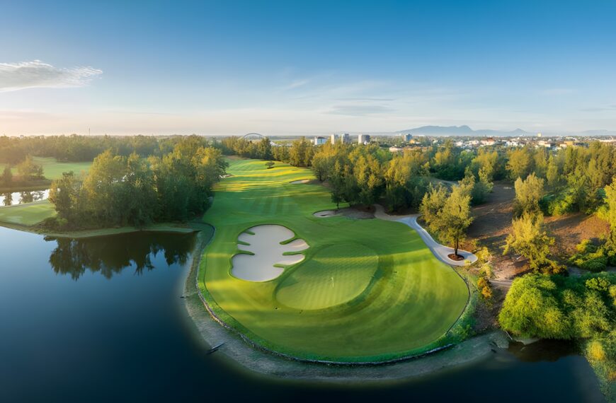 Montgomerie Links