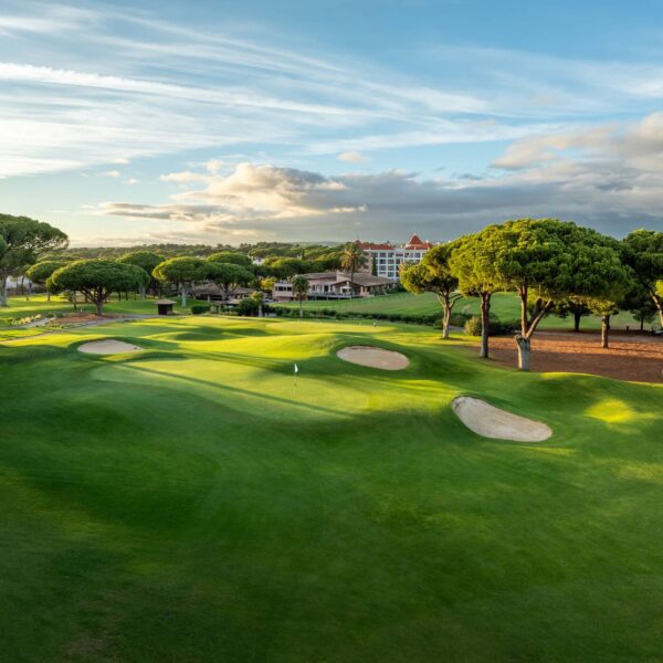 A Golfing Experience Like No Other: Welcome to…