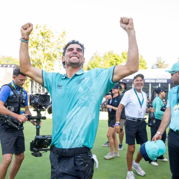Joaquin Niemann Outduels Bryson DeChambeau to win LIV…