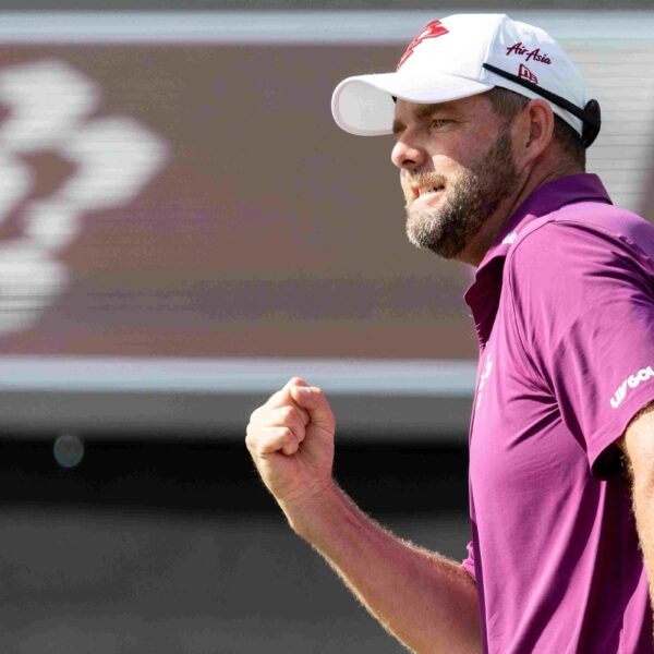 Marc Leishman Celebrates Miami win