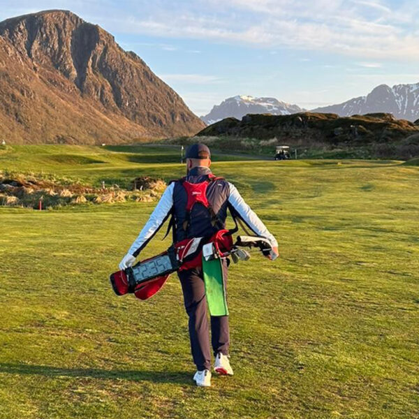 Isaac Rowlands Breaks World Record for Longest Golf…