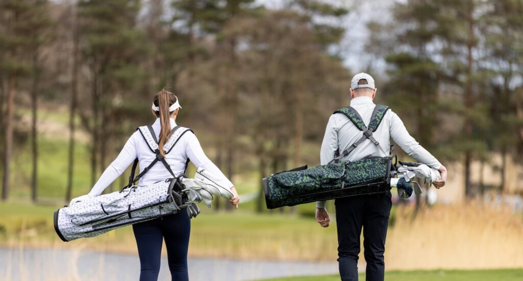 PING Moonlander Carry Bag on fairway
