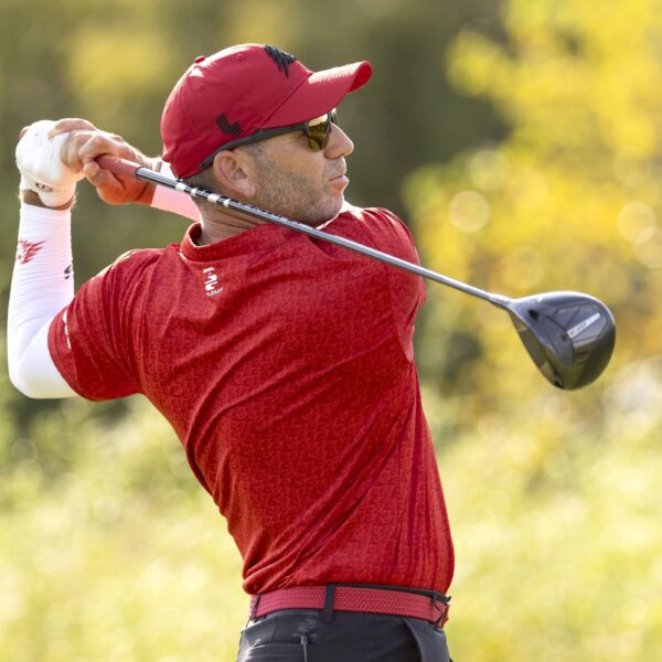 LIV Golf’s Finest: How Stuburt’s Fashion Meets Performance…